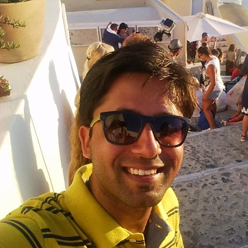 Dumb_Shell's profile picture. IIT-IIM who thinks himself more of a 'thinker' than a doer, however with a very liberal mindset on say everything.