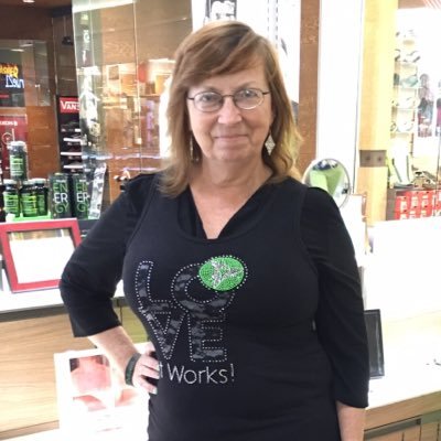 iwgrandstrand's profile picture. It Works is changing my life lost 53 lbs from December 15-Nov 8 and didn't change my diet or exercise more. Contact me to see how you can too #iwgrandstrand