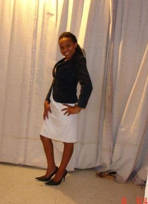 NaomyOrina's profile picture. 