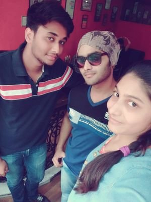 vinskash001's profile picture. Breaking News Indie & Electronic Music