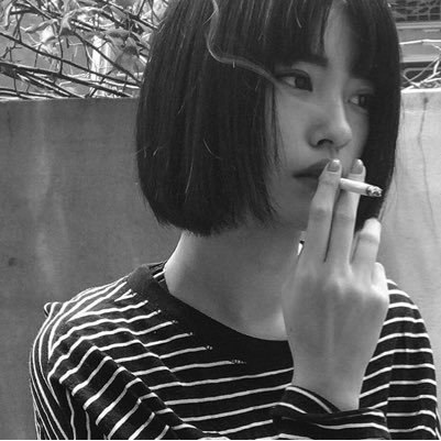 jenarpg_'s profile picture. Jena / 22 yo / photographe / lesbienne