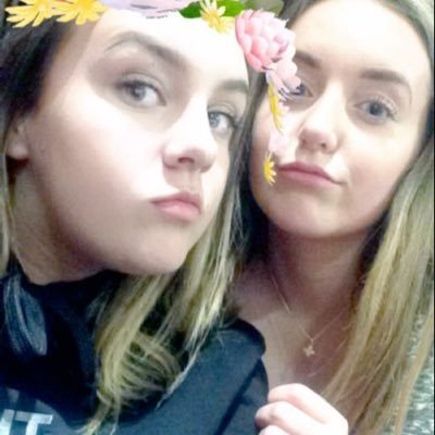Profile Picture of Faye Richards (@Faye_Richards1x) on Twitter