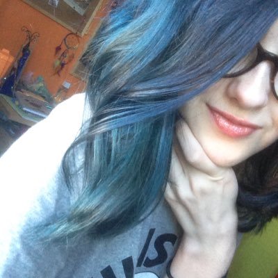 fr33f0I1Ow's profile picture. go follow @cosmicbluebell!