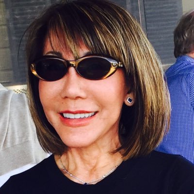 lydiafoongmac's profile picture. Passionate in Jewellery designs, gem and color stones. Global Jewelery showcase professional. Wine and food enthusiast. Passed L1 WSET. Love life and live life.