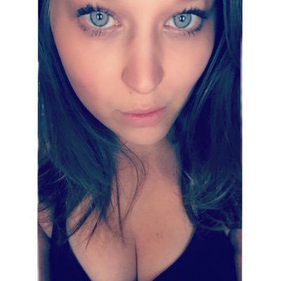 Ktizown's profile picture. im awesome..........write that shit down ✏️