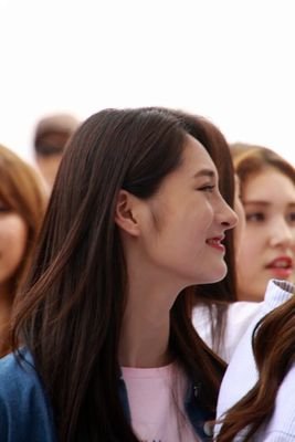 Hello~ Zhou Jie Qiong (Ju KyulKyung) imnida ~ Part of IOI and Pledis Girlz ~ 1998Liner ~ Let's be friends~!