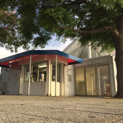 5月1日からOpenする海と関西国際空港が見える夏季限定のReggaeCafe&Barです🌺ご家族とご友人とペットと是非ご来店ください✨定休日 雨の日.降水確率40%以上の日です。宜しくお願いします🏖 #🌺 #🎶 #🍻 #🇯🇲 #🍗