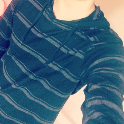 PlainandsimpleJ's profile picture. lol