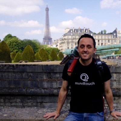 I'm a software engineer @Hulu. Originally from Bogotá Colombia, I moved to the US in 2003. Now I live and work in sunny Southern California.