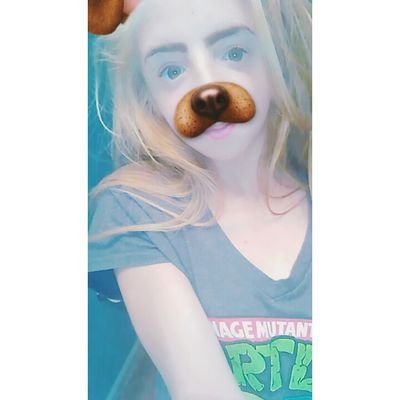 Starbucks lover*. trumpBELIEVER® . Snapchat:erikabarker9 . Instagram:okayyyyerika
Netflix & pizza 24/7