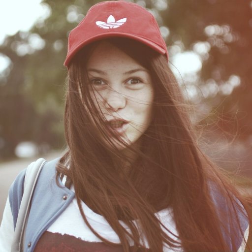 Marishe4kaKissa's profile picture. Студентка Журфака.