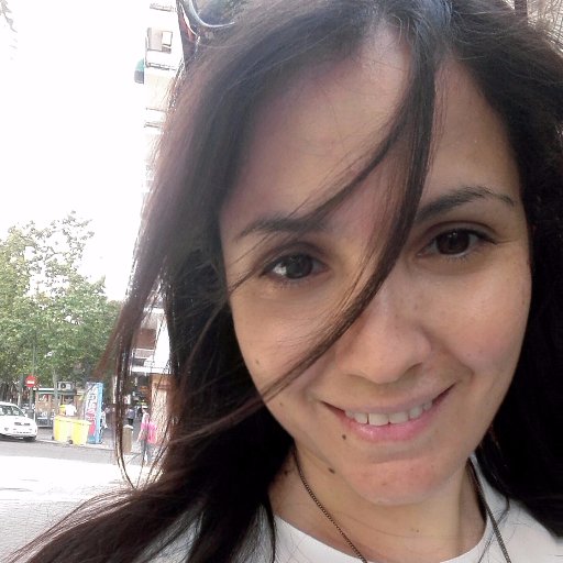Con necesidad de expresarme, decir, opinar, refranes... frases que leo o veo y algún comentario de publicidad... acertada o no...