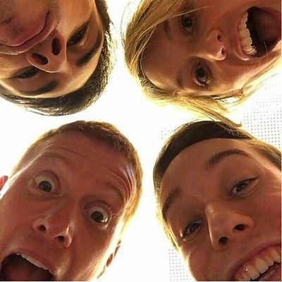 septiembresweet's profile picture. Se hace lo que se puede.
Lu y Ana

Instagram: septiembresweetie