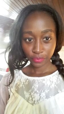 NAANA_LOU's profile picture. :)