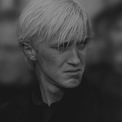 dracorpgflame's profile picture. ❝what's feeling?❞