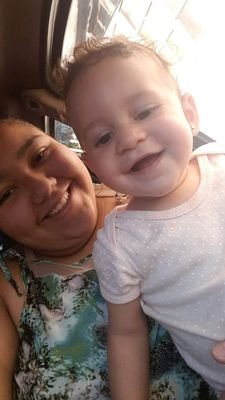 nicklorena1322's profile picture. sigo invicta sempre