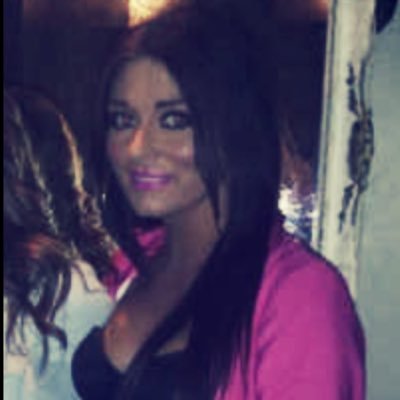 clare1xx's profile picture. my lil girl is my world