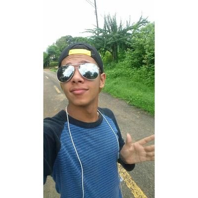 PinzonRow's profile picture. Amigable,
Lovatic,
Musico,
Panamá,Los Santos
Gay,Demi Lovato