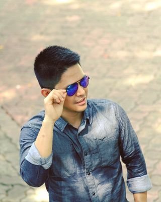 ronilobnorte's profile picture. +John 3:16+ | son•sibling•friend•husband•father