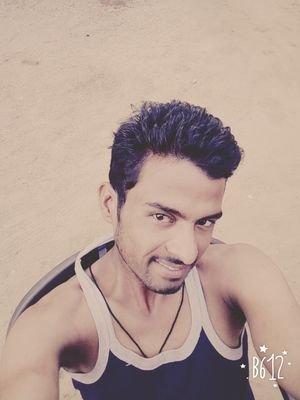 hu_har's profile picture. love is life