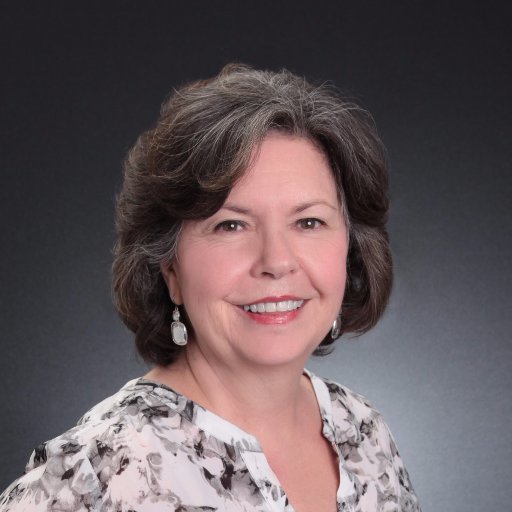 A Mother, Wife, Daughter, Friend and Full-Time Realtor and Entrepreneur Who Strives to Grow Daily in Faith, Love and Spirit. site #2: https://t.co/37LuiSHOm5