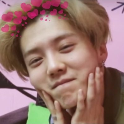 LuHan_rc's profile picture. {•Only Sehun•}