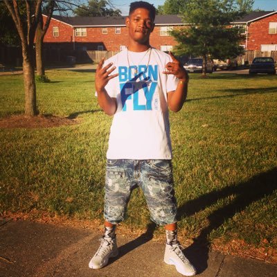 Follow me Indianapolis,IN|Local Artist |Singer/Rapper|MoneyHungryent. #Squad #D.T.N| #TrustNone | ask me shit https://t.co/PYH7zuysC7