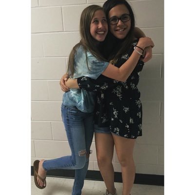 jsapps0411's profile picture. The only reason I have this is to follow famous ppl don’t follow me follow @jsapps_