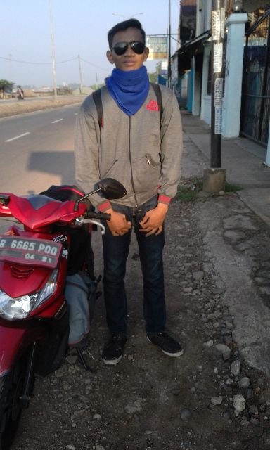 AlfitrahRamadh2's profile picture. 