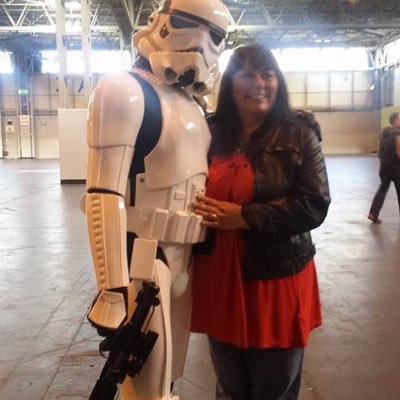 Angelaabbott64's profile picture. 