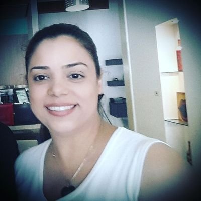 Abogada. ESP. En Derecho del Trabajo, Seguridad Social y Gerencia en RRHH: MGS. Derecho del Trabajo. Profesora Universitaria. Amante de los gatos.