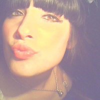laurita perez (@lauritatoodsy) 's Twitter Profile