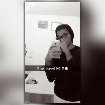 Hiik Loopes 
Snap : LopeeS365  
/ Facebook : Caarlos Lopees 
/ Instagram : hiik_lopes2016