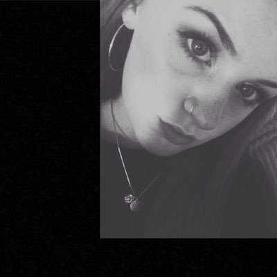 Poppyrangecroft's profile picture. 