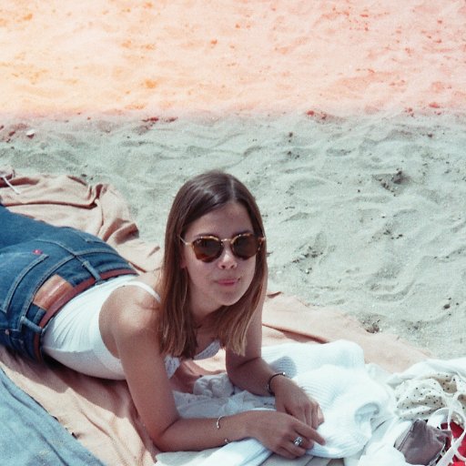 designbyflore's profile picture. 