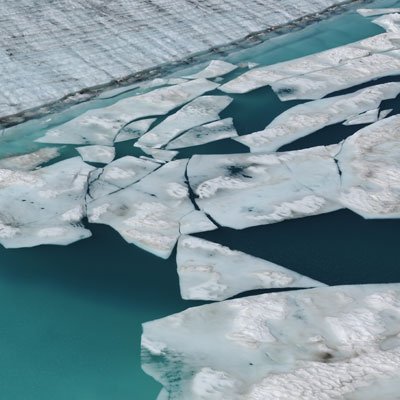 Das rasante Abschmelzen der Gletscher hat uns dazu bewogen, Vergleichsfotos von Schweizer Gletschern zu erstellen. 
Zeitspanne:  10 Jahre und mehr.