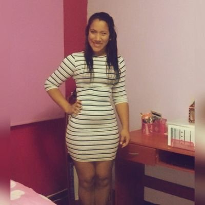 AlbiccF's profile picture. Tropecé, confié, perdoné, pero viví y eso me hace feliz