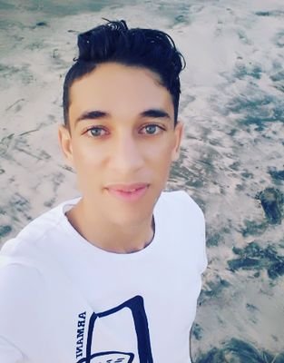 RedaShosha96's profile picture. playing football⚽⚽