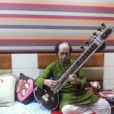 AProfessional IndianClassical Instrumentalist(Sitar)ndComposer wthVersatility,presently/composinASymphonicOrchestral MegaProjectWithAllSection;Need Orchestrator