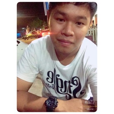 ฐานะอย่างกับหมาขี้เรื้อน แต่ยังหลอกตัวเองว่าเป็นเพชรที่ล้ำค่า. ::: ทวิสเตอร์ ค่อนข้างใช้คำรุนแรงนาจา :::