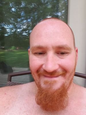 jeffjr28's profile picture. i have red hair and i love my kids