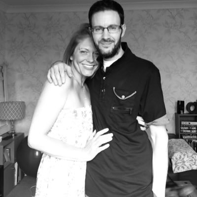 Kingdomofgeeks's profile picture. Web designer by day. Cake maker by night. Reeder. Knitter. Comic book enthusiast. At one with nature. Dislike most humans.