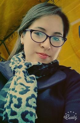 chica muy divertida y a pesar de todo  le gusta salir adelante