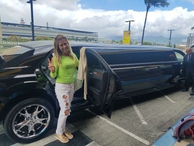 CarolineLGreen_'s profile picture. Treasure. Stay classy ♡