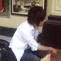 トモ (@tomonobot) 's Twitter Profile