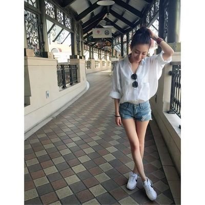 floressirimese's profile picture. Makanan Sukan Berita Dunia Hiburan Am Filem