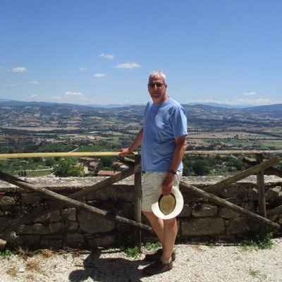 Adopted Yorkshireman. Cockney. Vegetarian. Left Politics, cricket, gardening, bowls, countryside, music and Yorkshire coast.
