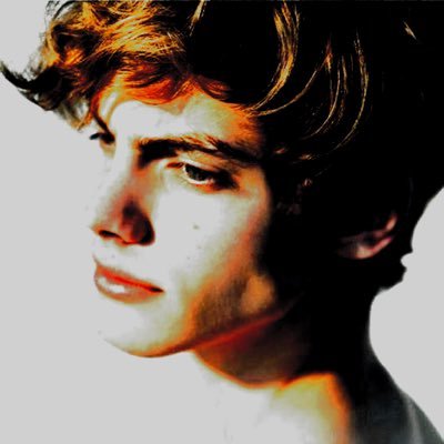 ⌜❍⌟ — Wᴇ ʙᴜɪʟᴛ ᴛʜɪs ʜᴏᴜsᴇ ᴏɴ ᴍᴇᴍᴏʀɪᴇs. | Rᴏᴜx ᴘᴀᴄᴋ; ᴄᴏᴜsɪɴ.