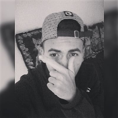 Viva hoje , porque o ontem já se foi e o amanhã talvez não chegue então viva com se não houver o amanhã