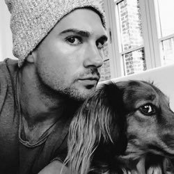 damningIy's profile picture. Qui vivra verra.